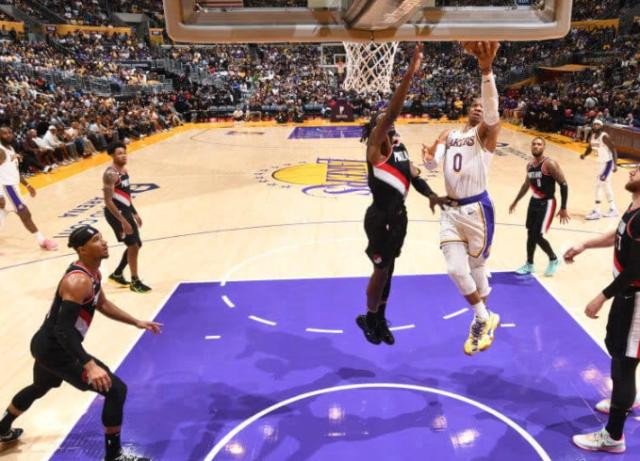 柠檬体育直播-湖人耐心已经耗尽?球队有意得到罗切尔与理查德森